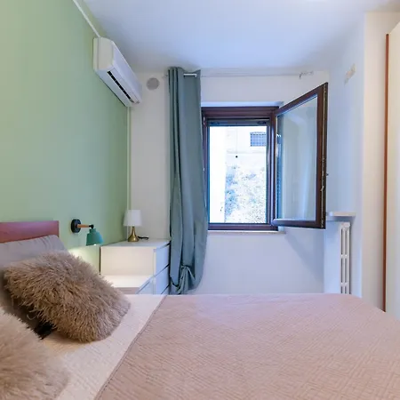 Porta Garibaldi Vicolo S Floriano * Jesi