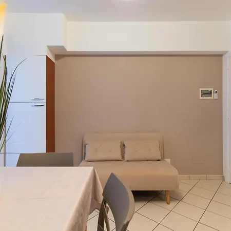 Porta Garibaldi Vicolo S Floriano Apartman Iesi